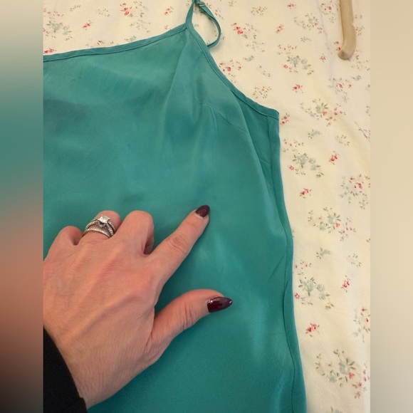 J.Crew Green Silk Cami – XS | Minimalist, Lightweight, Summer Essential - Picture 6 of 6